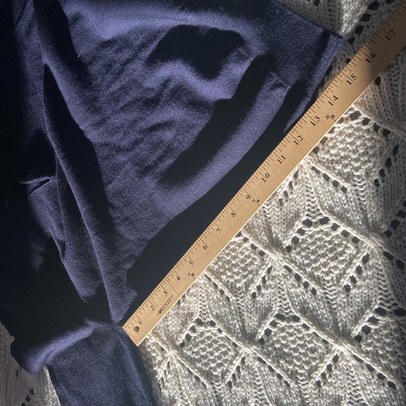 BURBERRY Extra Fine Merino wool pullover long sleeve sweater w collar 3 buttons - Picture 14 of 16